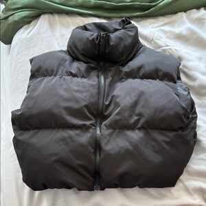 Chic Black Puffer Vest